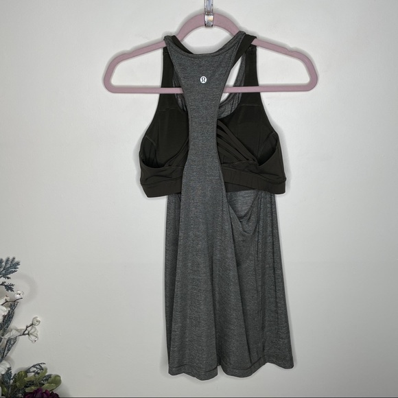LULULEMON Extra Mile Tank with Built-in sports bra, no inserts, size 10 - Picture 6 of 8
